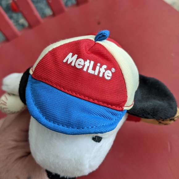 PEANUTS/MET LIFE Snoopy in baseball jersey - Picture 7 of 9